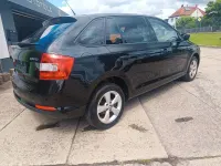 Gebraucht Skoda Rapid Ambition 105 PS (77 kW) 2014 Schwarz Kleinwagen