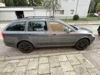 Gebraucht Skoda Octavia 160 PS (117 kW) 2012 Grau Kombi