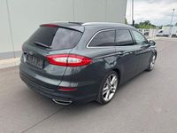 Gebraucht Ford Mondeo Titanium 225 PS (165 kW) 2016 Grün Kombi