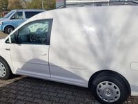 Second-hand VW Caddy 102 CP (75 kW) 2016 Alb Monovolum