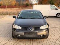 Gebraucht Renault Mégane Cabriolet Dynamique 120 PS (88 kW) 2005 Schwarz Cabrio