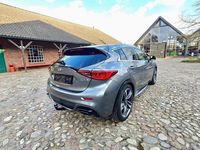 Gebraucht Infiniti Q30 211 PS (155 kW) 2017 Grau SUV