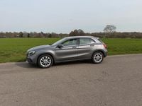 Gebraucht Mercedes GLA200 156 PS (114 kW) 2018 Grau SUV