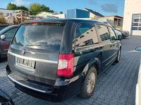 Gebraucht Lancia Voyager Silver 177 PS (130 kW) 2014 Schwarz Van / Kleinbus