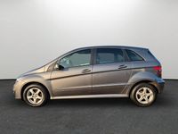 Gebraucht Mercedes B180 116 PS (85 kW) 2011 Grau Van / Kleinbus