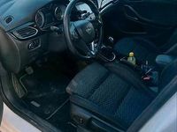 Usata Opel Astra 105 CV (77 kW) 2017 Bianco Station wagon