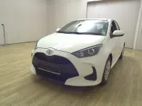 Gebraucht Toyota Yaris 72 PS (52 kW) 2021 Super white Kleinwagen