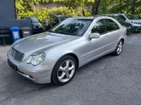 Gebraucht Mercedes C220 Elegance 143 PS (105 kW) 2004 Silber Limousine