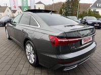 Gebraucht Audi A6 S-Line 299 PS (219 kW) 2022 Grau Limousine