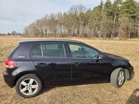 Gebraucht VW Golf VI Team 122 PS (89 kW) 2011 Schwarz Kleinwagen