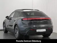 Gebraucht Porsche Macan Electric 264 kW (360 PS) 2024 Silber SUV