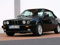 Gebraucht BMW 318 Cabriolet 113 PS (83 kW) 1993 Schwarz Cabrio