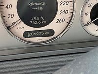 Gebraucht Mercedes E200 Avantgarde 184 PS (135 kW) 2007 Grau Kombi