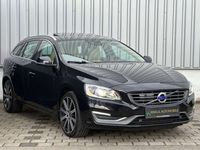 gebraucht Volvo V60 D5 "Summum" AWD | ACC | Schiebedach