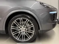 Gebraucht Porsche Cayenne 420 PS (308 kW) 2018 Grau SUV