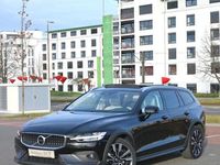 Gebraucht Volvo V60 CC Pro 190 PS (139 kW) 2019 Schwarz Kombi