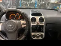Gebraucht Opel Corsa 80 PS (58 kW) 2009 Silber Kleinwagen