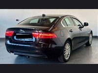 Gebraucht Jaguar XE Prestige 163 PS (119 kW) 2018 Schwarz Limousine