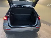 Gebraucht Mercedes B200 Advanced 150 PS (110 kW) 2026 Grau Van / Kleinbus