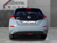 Gebraucht Nissan Leaf N-Connecta 110 kW (150 PS) 2023 Ceramic grey p/black m Kleinwagen