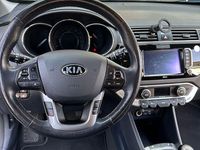Gebraucht Kia Rio 84 PS (61 kW) 2016 Grau Kleinwagen