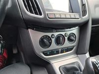 Gebraucht Ford Focus 101 PS (74 kW) 2013 Schwarz Limousine