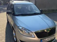 Gebraucht Skoda Roomster 69 PS (50 kW) 2011 Silber Van / Kleinbus