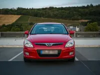 Gebraucht Hyundai i30 109 PS (80 kW) 2008 Rot Kleinwagen
