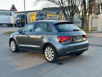 Gebraucht Audi A1 Ambition 122 PS (89 kW) 2012 Grau Kleinwagen