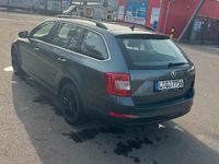 Gebraucht Skoda Octavia 150 PS (110 kW) 2016 Andere farben Kleinwagen