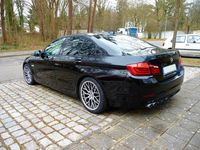 Gebraucht BMW 530 M Sport 245 PS (180 kW) 2011 Schwarz Limousine