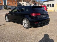 Gebraucht Audi A3 Sport 116 PS (85 kW) 2017 Schwarz Limousine