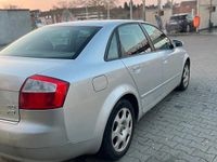 Gebraucht Audi A4 Comfort 131 PS (96 kW) 2004 Grau Limousine