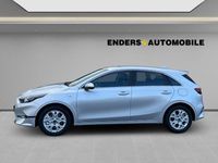 Neu Kia Ceed Vision 140 PS (102 kW) 2025 Silber Kleinwagen