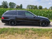 Gebraucht Mercedes 220 170 PS (125 kW) 2008 Schwarz Limousine