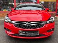 Gebraucht Opel Astra Dynamic 125 PS (91 kW) 2018 Rot Limousine