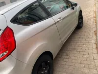 Gebraucht Ford Fiesta 71 PS (52 kW) 2011 Silber Kleinwagen