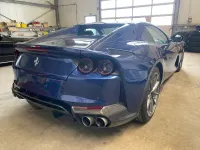 Second-hand Ferrari 812 799 CP (587 kW) 2021 Albastru Cabrio