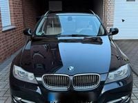 Gebraucht BMW 330 272 PS (200 kW) 2011 Schwarz Kombi