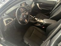 gebraucht BMW 118 i Advantage NaviPDCWinterP M Lenkrad