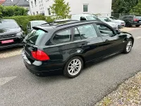 Gebraucht BMW 320 184 PS (135 kW) 2010 Schwarz Kombi