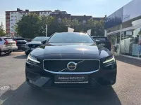 Gebraucht Volvo V60 Core 197 PS (144 kW) 2023 Schwarz Kombi