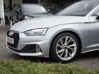 Gebraucht Audi A5 Sportback Advanced 163 PS (119 kW) 2022 Grau (florettsilber metallic) Kleinwagen
