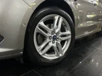 Gebraucht Ford S-MAX Titanium 209 PS (153 kW) 2016 Silber Van / Kleinbus