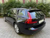 Gebraucht Volvo V60 197 PS (144 kW) 2021 Schwarz Kombi
