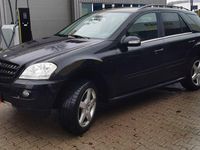Gebraucht Mercedes ML350 272 PS (200 kW) 2006 Schwarz SUV