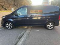 Gebraucht Mercedes V220 163 PS (119 kW) 2020 Cavansitblau metallic Van / Kleinbus