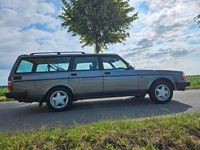 Gebraucht Volvo 240 116 PS (85 kW) 1993 Grau Kombi