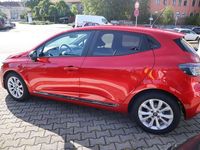 Gebraucht Renault Clio V Evolution 101 PS (74 kW) 2024 Rot Limousine