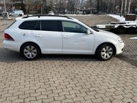Gebraucht VW Golf VI Comfortline 105 PS (77 kW) 2011 Weiß Kleinwagen
